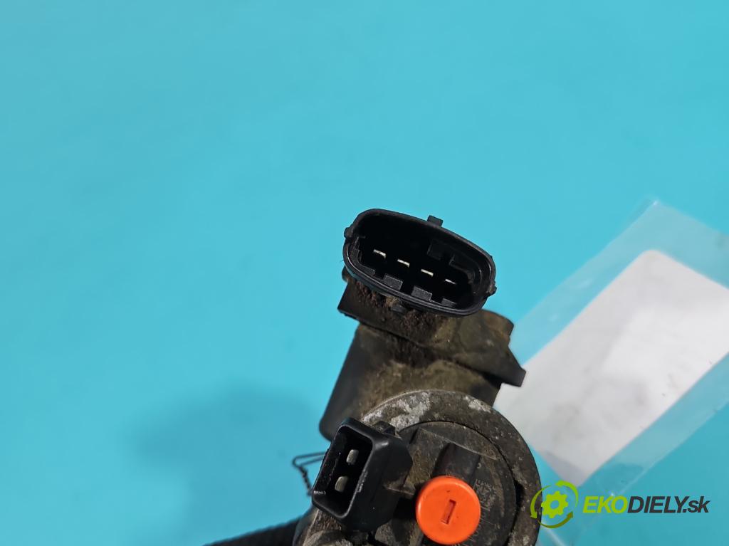 Skoda Roomster 1.4 16V 86 HP manual 63 kW 1390 cm3 5- vstrek LPG MED