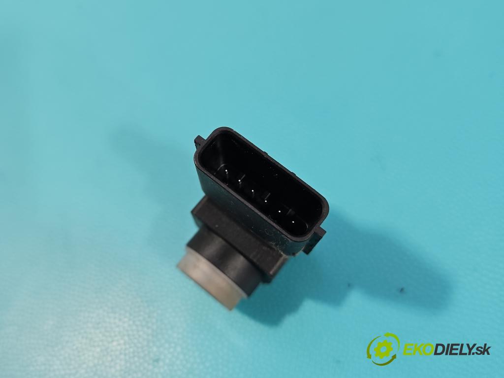 Hyundai Elantra VII 2020- 1.6 16V manual 90.2 kW 1598 cm3 4- snímač parkování 99310-AA100