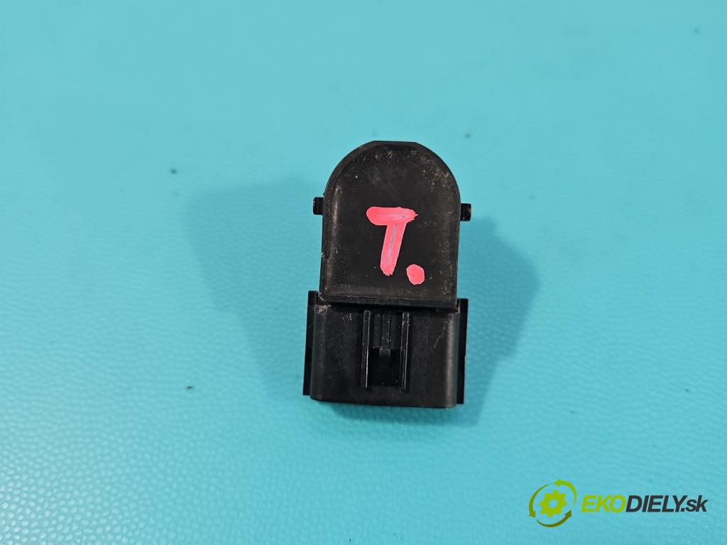 Hyundai Elantra VII 2020- 1.6 16V manual 90.2 kW 1598 cm3 4- snímač parkovaní: 99310-AA100