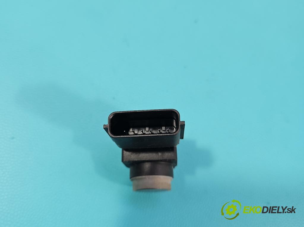 Hyundai Elantra VII 2020- 1.6 16V manual 90.2 kW 1598 cm3 4- snímač parkování 99310-AA100