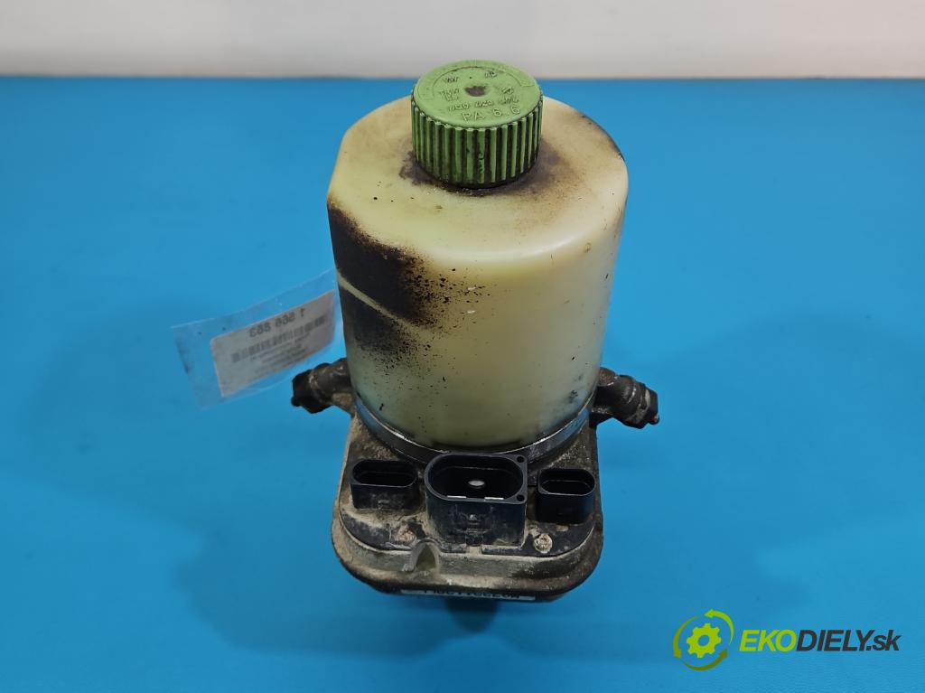 Skoda Roomster 1.4 16V 86 hp manual 63 kW 1390 cm3 5- čerpadlo posilovač 6R0423156C (Servočerpadlo)