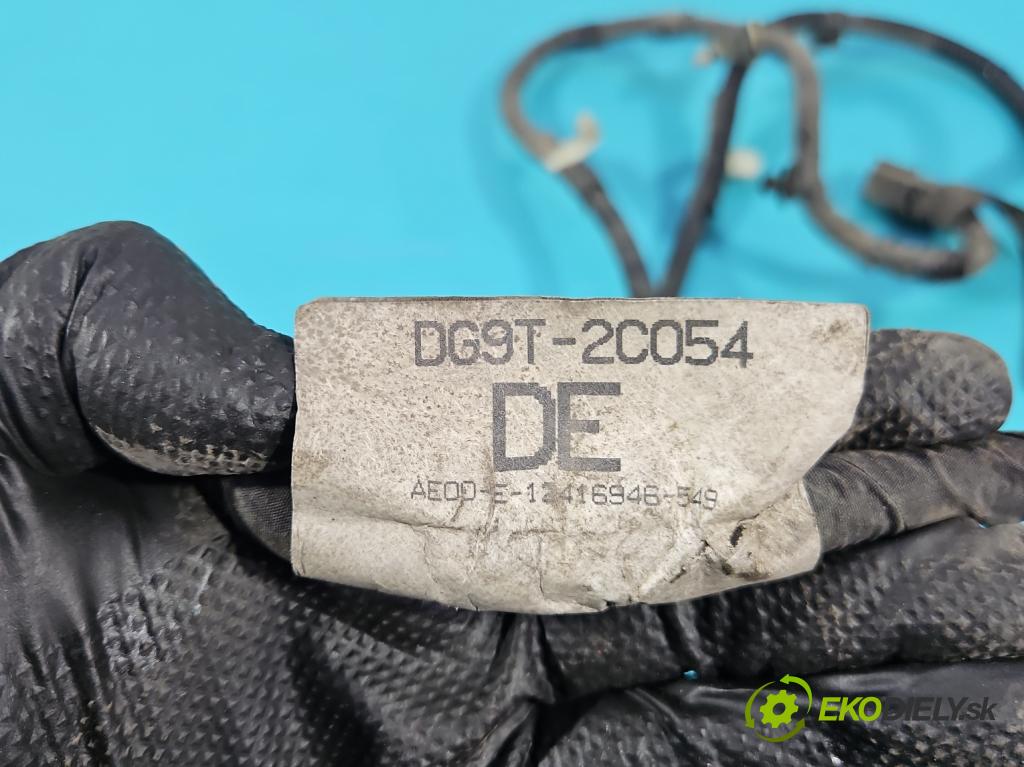 Ford Mondeo Mk5 2014-2022 2.0 16V 140 hp automatic 103 kW 1999 cm3 4- Balíček: DG9T-2C054-DE