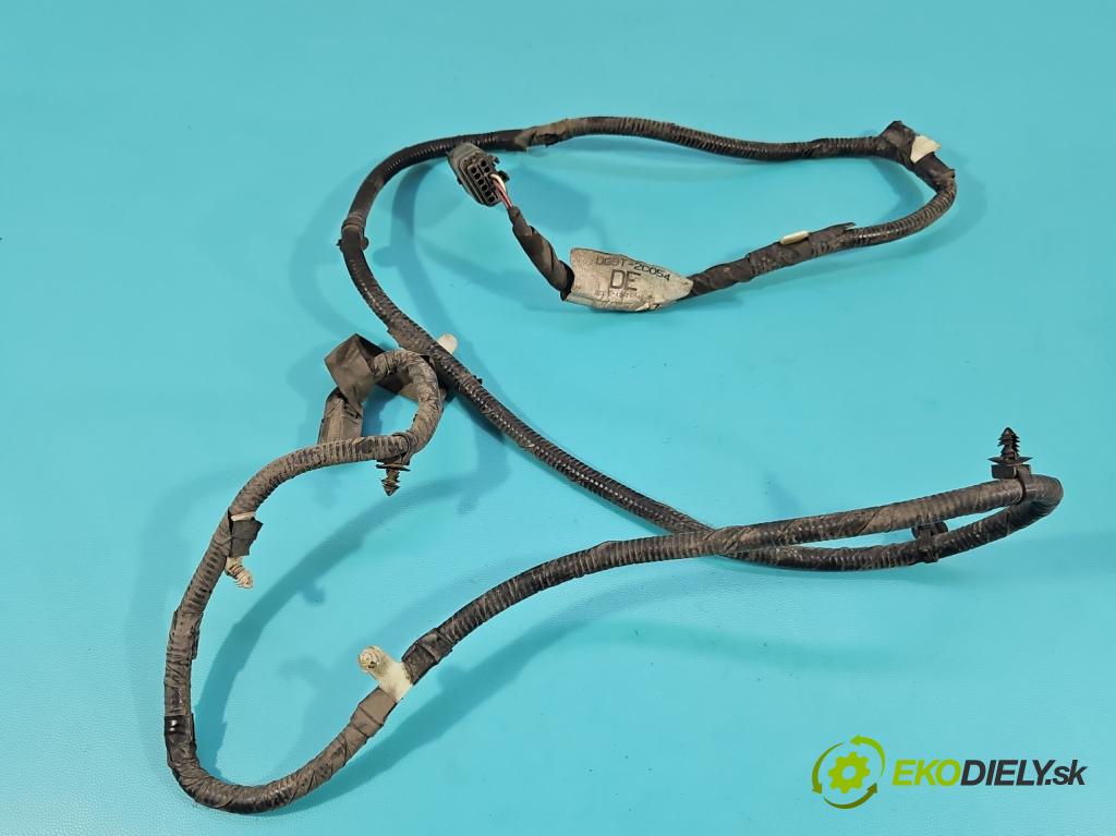 Ford Mondeo Mk5 2014-2022 2.0 16V 140 hp automatic 103 kW 1999 cm3 4- Balíček: DG9T-2C054-DE