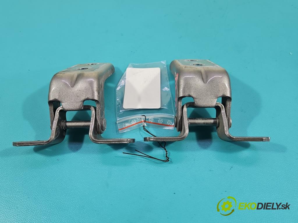 Hyundai Elantra VII 2020- 1.6 16V manual 90.2 kW 1598 cm3 4- Závěs: dvere predné ľavý