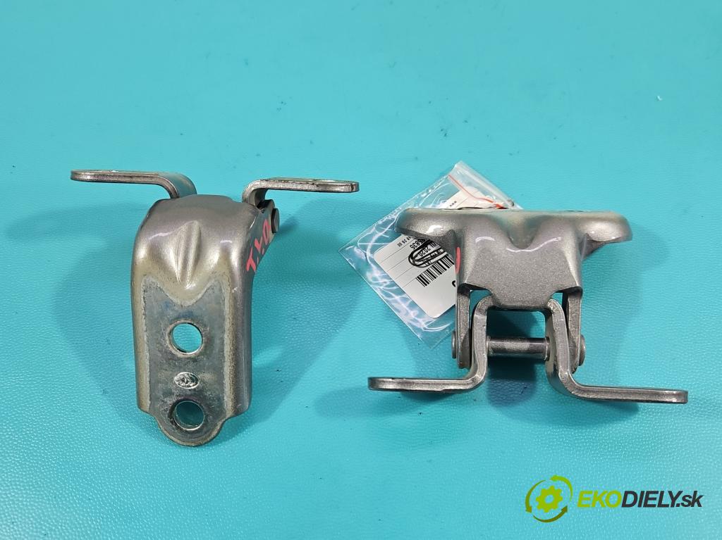 Hyundai Elantra VII 2020- 1.6 16V manual 90.2 kW 1598 cm3 4- Závěs: dvere zadné ľavý