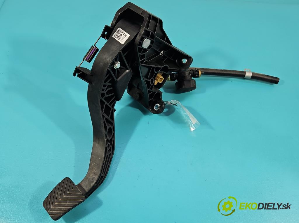 Hyundai Elantra VII 2020- 1.6 16V manual 90.2 kW 1598 cm3 4- pedály 32802-AA100