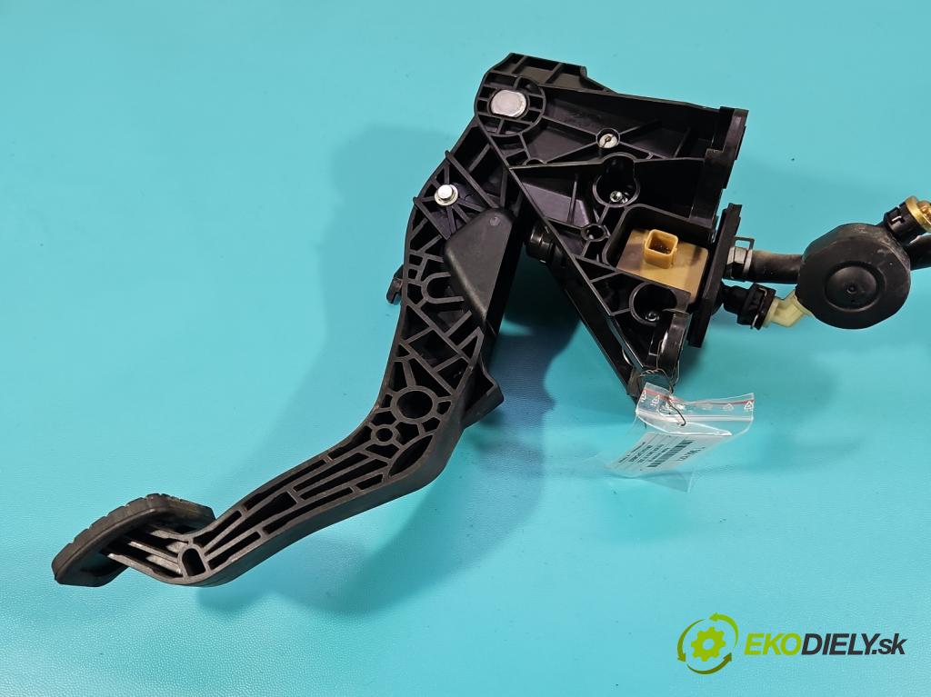 Hyundai Elantra VII 2020- 1.6 16V manual 90.2 kW 1598 cm3 4- pedály 32802-AA100