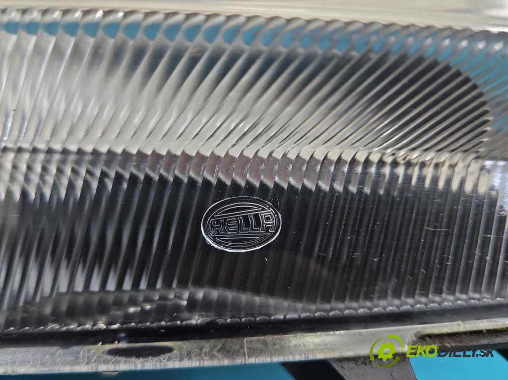 Skoda Roomster 1.4 16V 86 HP manual 63 kW 1390 cm3 5- Reflektor: pravý  (Svetlo predné pravé)