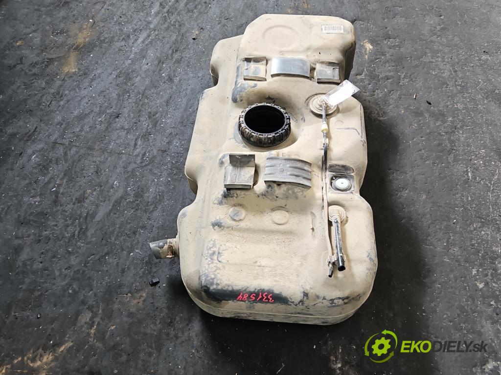 Hyundai H1 II 2007-2023 2.5 crdi 170 HP manual 125 kW 2497 cm3 5- Nádrž: palivo  (Palivová nádrž)