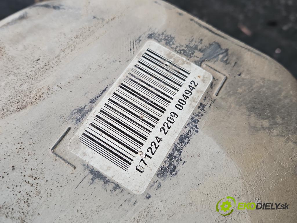 Hyundai H1 II 2007-2023 2.5 crdi 170 HP manual 125 kW 2497 cm3 5- Nádrž: palivo  (Palivová nádrž)