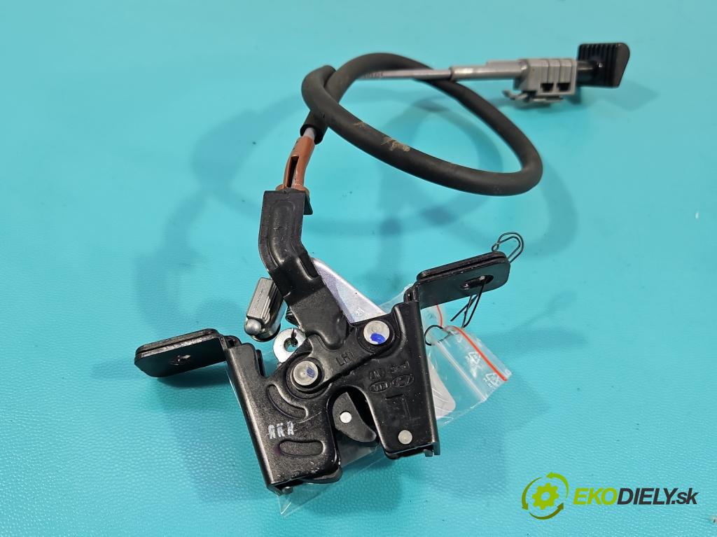 Hyundai Elantra VII 2020- 1.6 16V manual 90.2 kW 1598 cm3 4- zámok zadné ľavý 