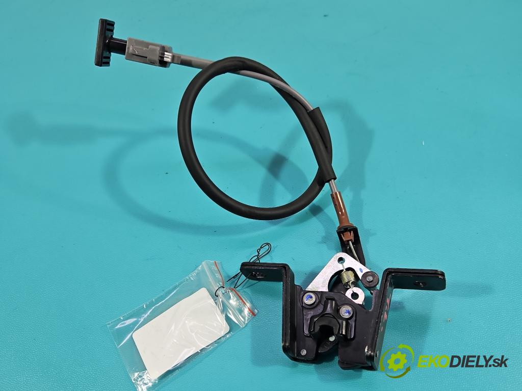 Hyundai Elantra VII 2020- 1.6 16V manual 90.2 kW 1598 cm3 4- zámok zadné ľavý