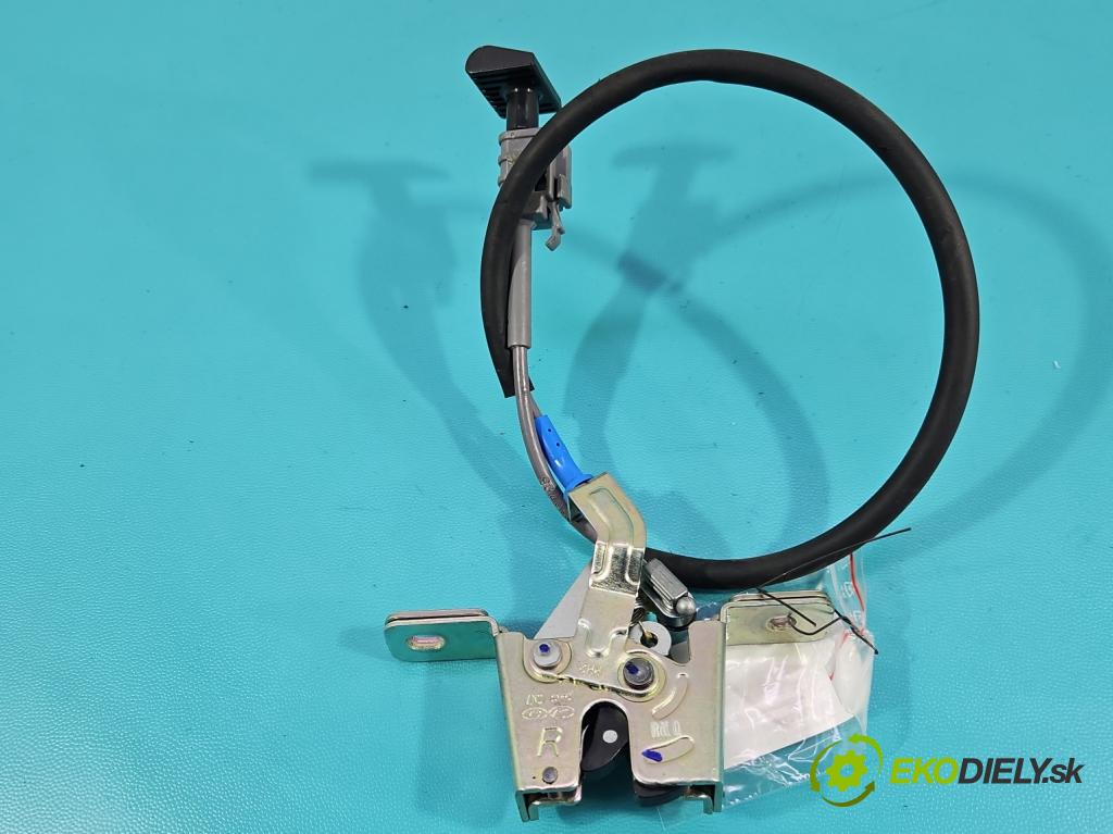 Hyundai Elantra VII 2020- 1.6 16V manual 90.2 kW 1598 cm3 4- zámok zadné pravý 