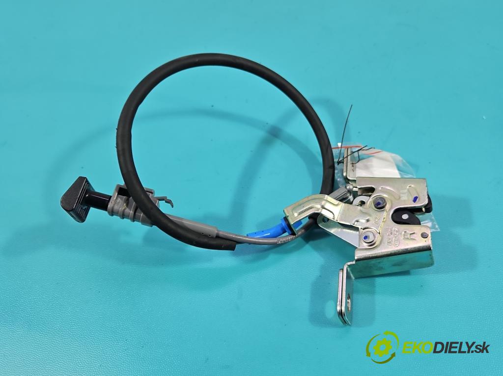 Hyundai Elantra VII 2020- 1.6 16V manual 90.2 kW 1598 cm3 4- zámok zadné pravý