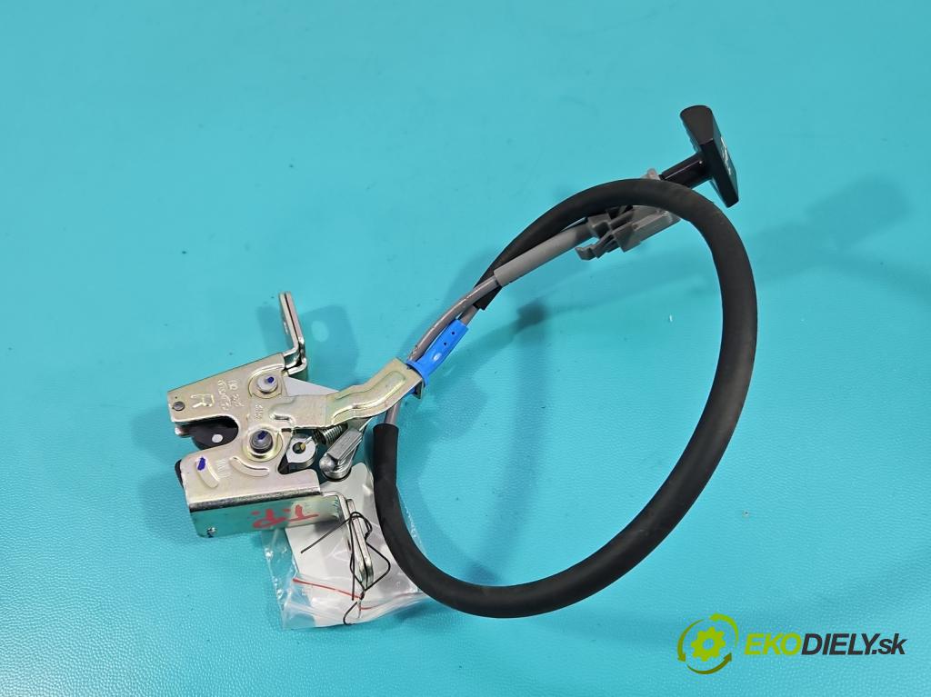 Hyundai Elantra VII 2020- 1.6 16V manual 90.2 kW 1598 cm3 4- zámok zadné pravý