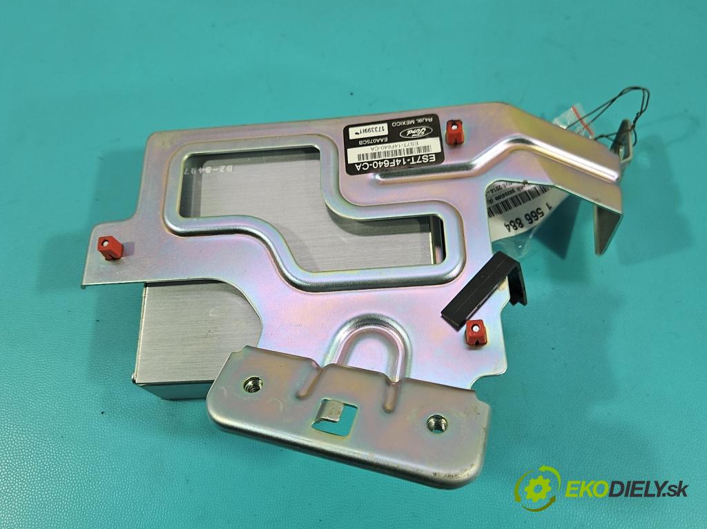 Ford Mondeo Mk5 2014-2022 2.0 16V 140 HP automatic 103 kW 1999 cm3 4- Zesilovač: ES7T-14F509-CA (Zosilňovač)