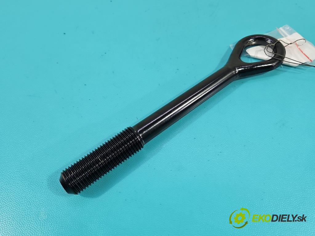 Hyundai Elantra VII 2020- 1.6 16V manual 90.2 kW 1598 cm3 4- uchyt