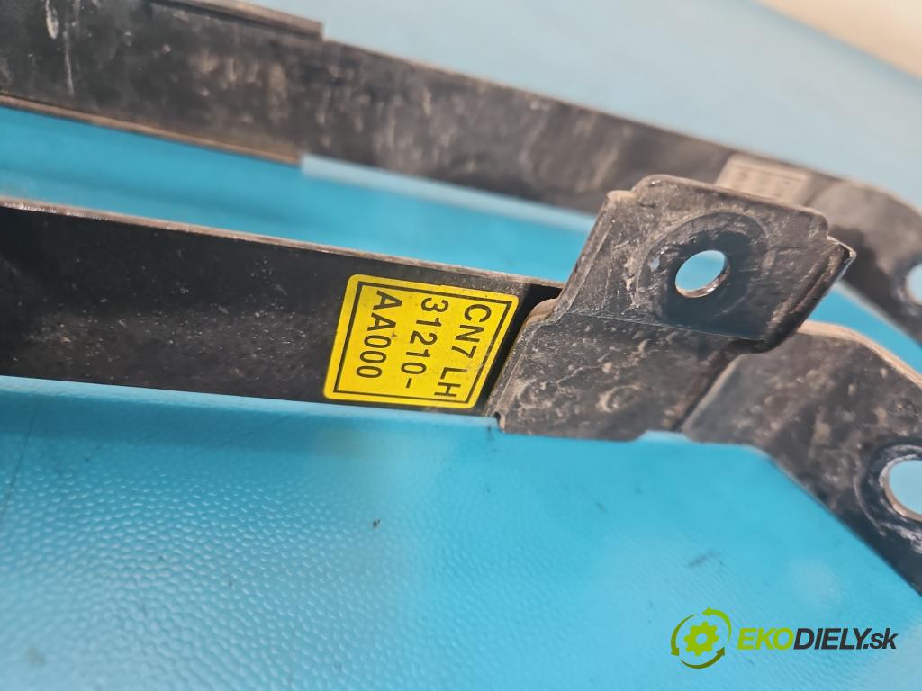 Hyundai Elantra VII 2020- 1.6 16V manual 90.2 kW 1598 cm3 4- Upevnenie: 31211-AA000