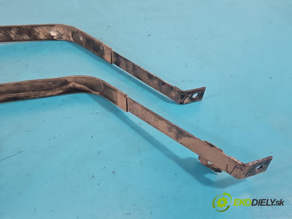 Hyundai Elantra VII 2020- 1.6 16V manual 90.2 kW 1598 cm3 4- Upevnenie: 31211-AA000