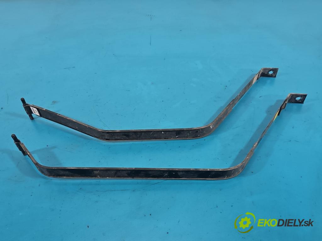 Hyundai Elantra VII 2020- 1.6 16V manual 90.2 kW 1598 cm3 4- Upevnenie: 31211-AA000