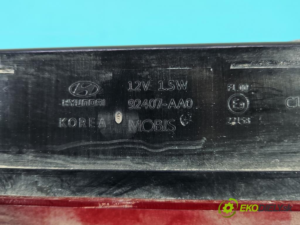 Hyundai Elantra VII 2020- 1.6 16V manual 90.2 kW 1598 cm3 4- světlo zadní levé nárazníku 92407-AA0