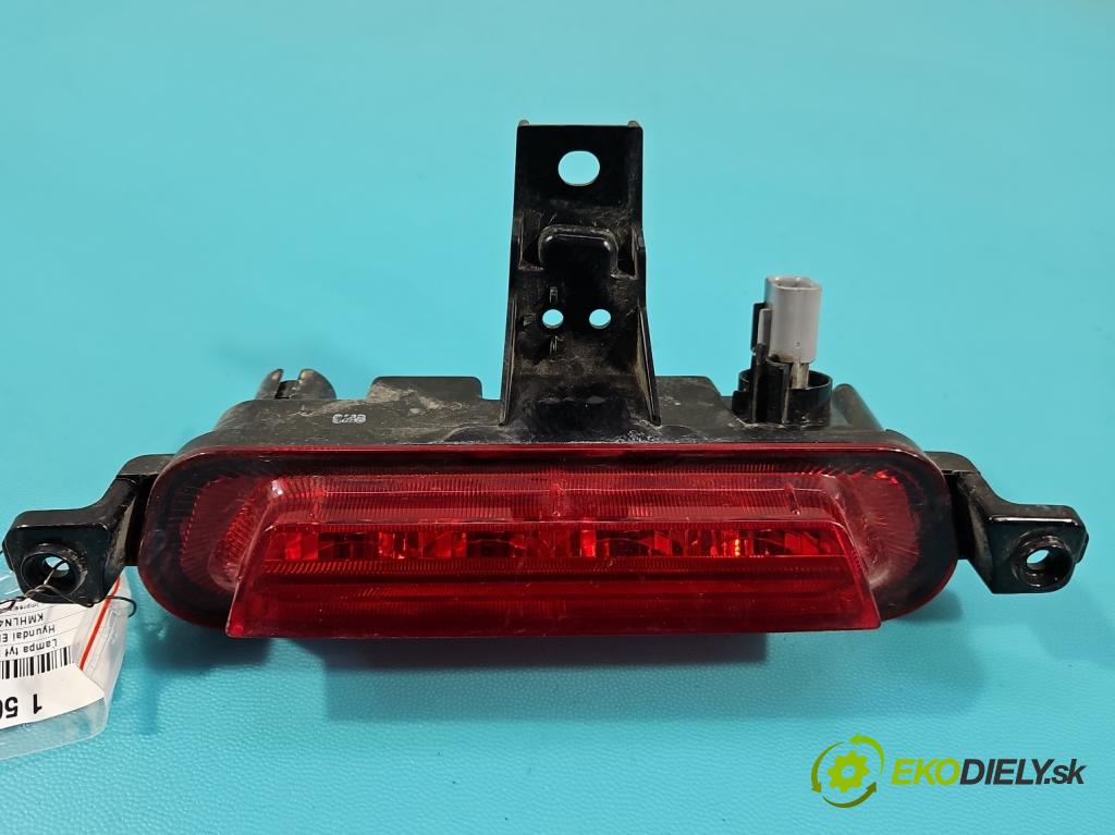 Hyundai Elantra VII 2020- 1.6 16V manual 90.2 kW 1598 cm3 4- světlo zadní levé nárazníku 92407-AA0