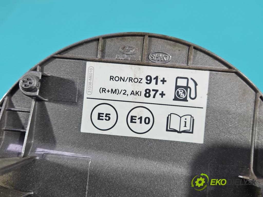 Hyundai Elantra VII 2020- 1.6 16V manual 90.2 kW 1598 cm3 4- Klapka nalévání paliva 69511-AA000 (Klika dveří ostatní)