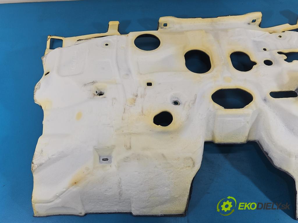 Hyundai Elantra VII 2020- 1.6 16V manual 90.2 kW 1598 cm3 4- zvuková izolace 84120-AA000