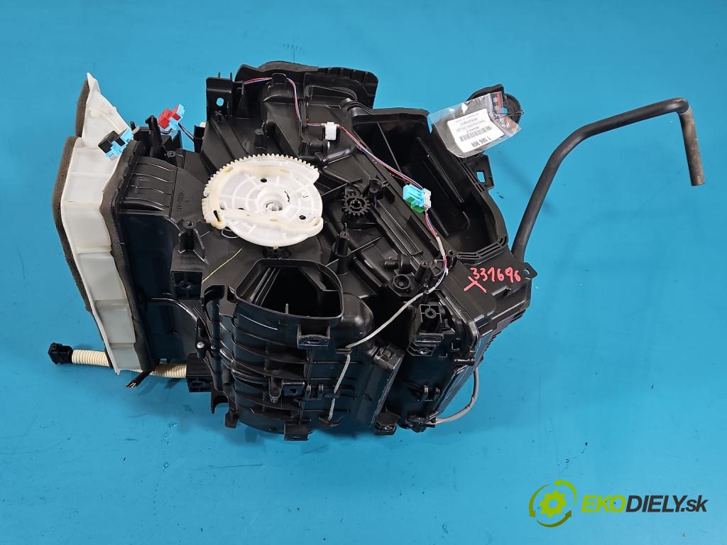 Toyota Corolla E16/E18  2013-2019 1.6 16V 132 hp manual 97 kW 1598 cm3 4- radiátor  (Radiátor topení)