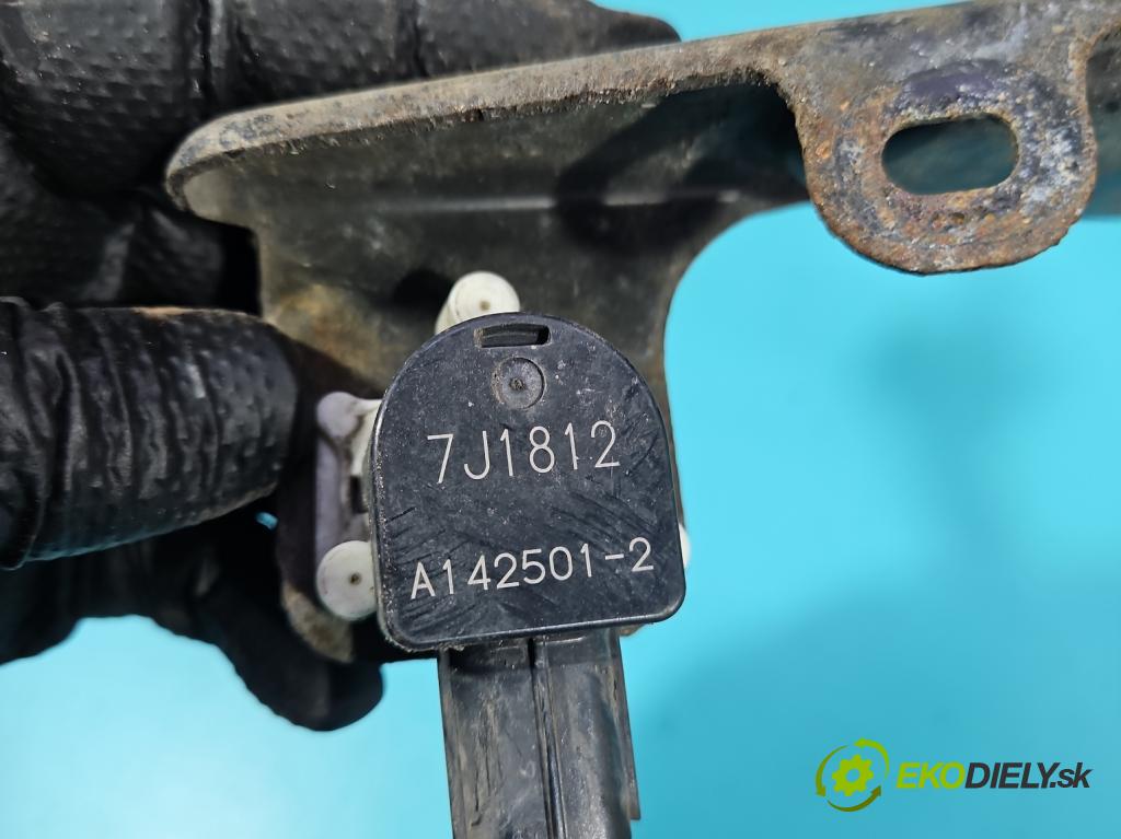 Toyota Corolla E16/E18  2013-2019 1.6 16V 132  HP manual 97 kW 1598 cm3 4- snímač nastavenia xenon 7J1812 (Snímač)