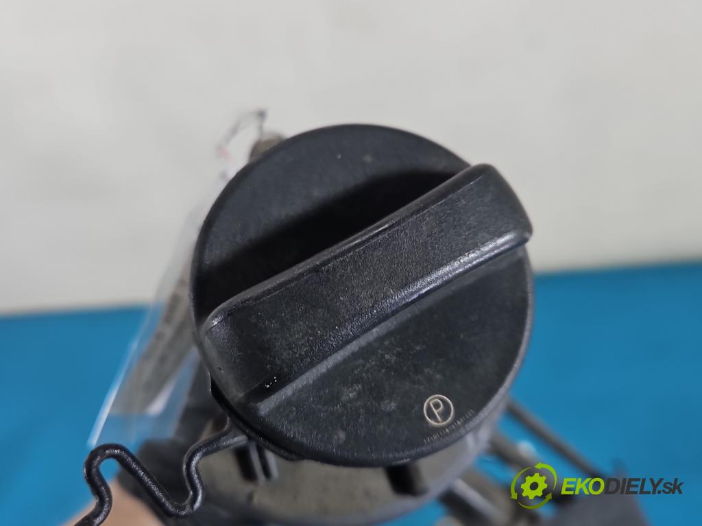 Toyota Corolla E16/E18  2013-2019 1.6 16V 132  HP manual 97 kW 1598 cm3 4- Nalievacie hrdlo: palivo 77277-12180