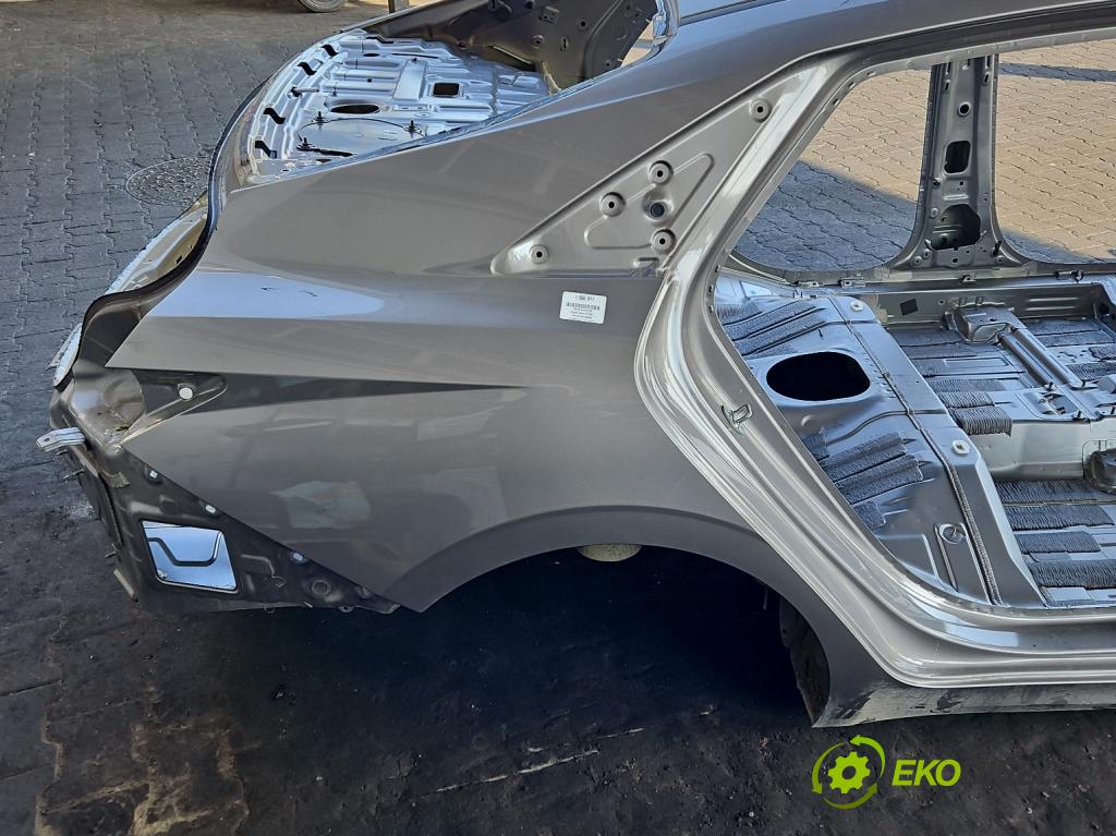 Hyundai Elantra VII 2020- 1.6 16V manual 90.2 kW 1598 cm3 4- blatník zadné pravý 