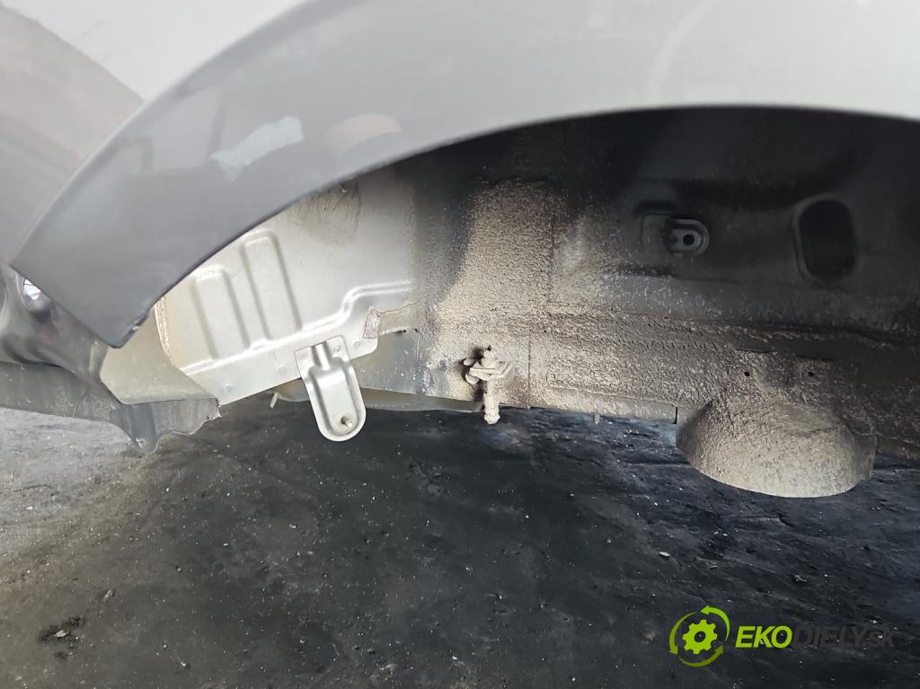 Hyundai Elantra VII 2020- 1.6 16V manual 90.2 kW 1598 cm3 4- blatník zadné pravý