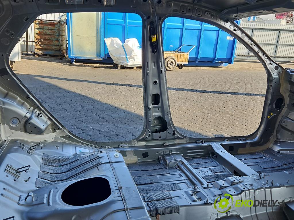 Hyundai Elantra VII 2020- 1.6 16V manual 90.2 kW 1598 cm3 4- Práh: ľavý  (Karoséria ostatné)