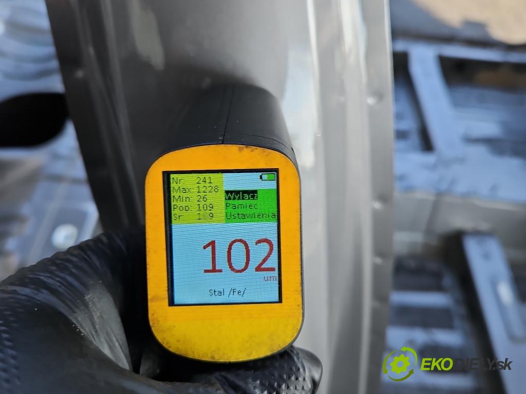 Hyundai Elantra VII 2020- 1.6 16V manual 90.2 kW 1598 cm3 4- Práh: pravý  (Karoséria ostatné)