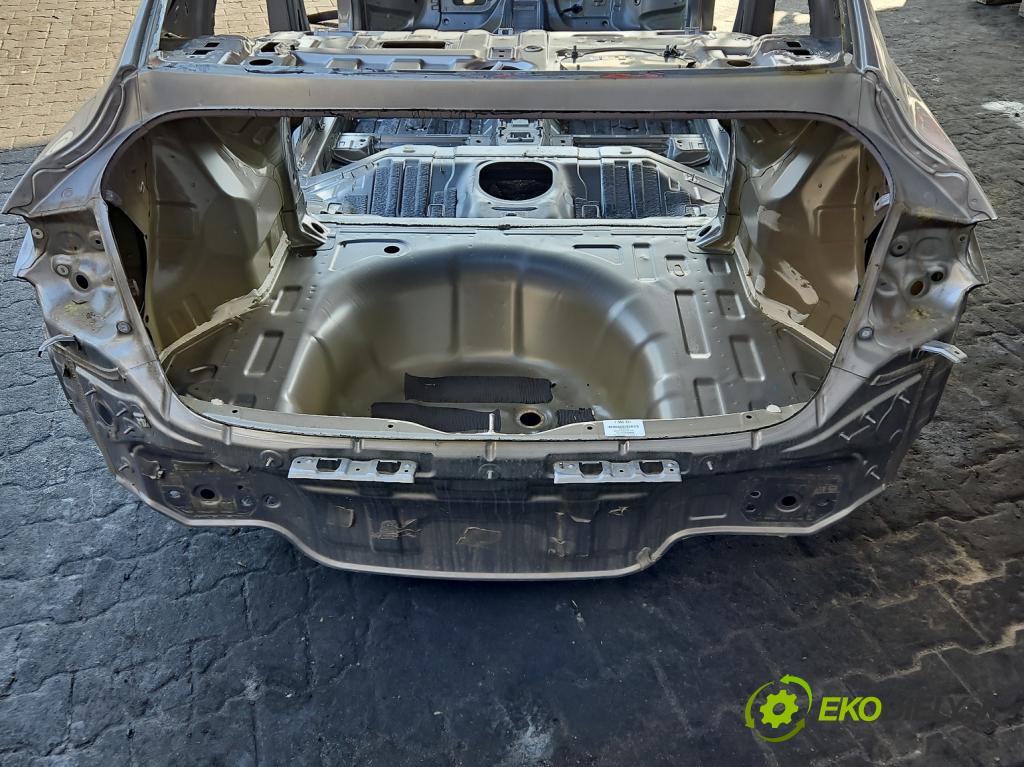 Hyundai Elantra VII 2020- 1.6 16V manual 90.2 kW 1598 cm3 4- stěna zadní 