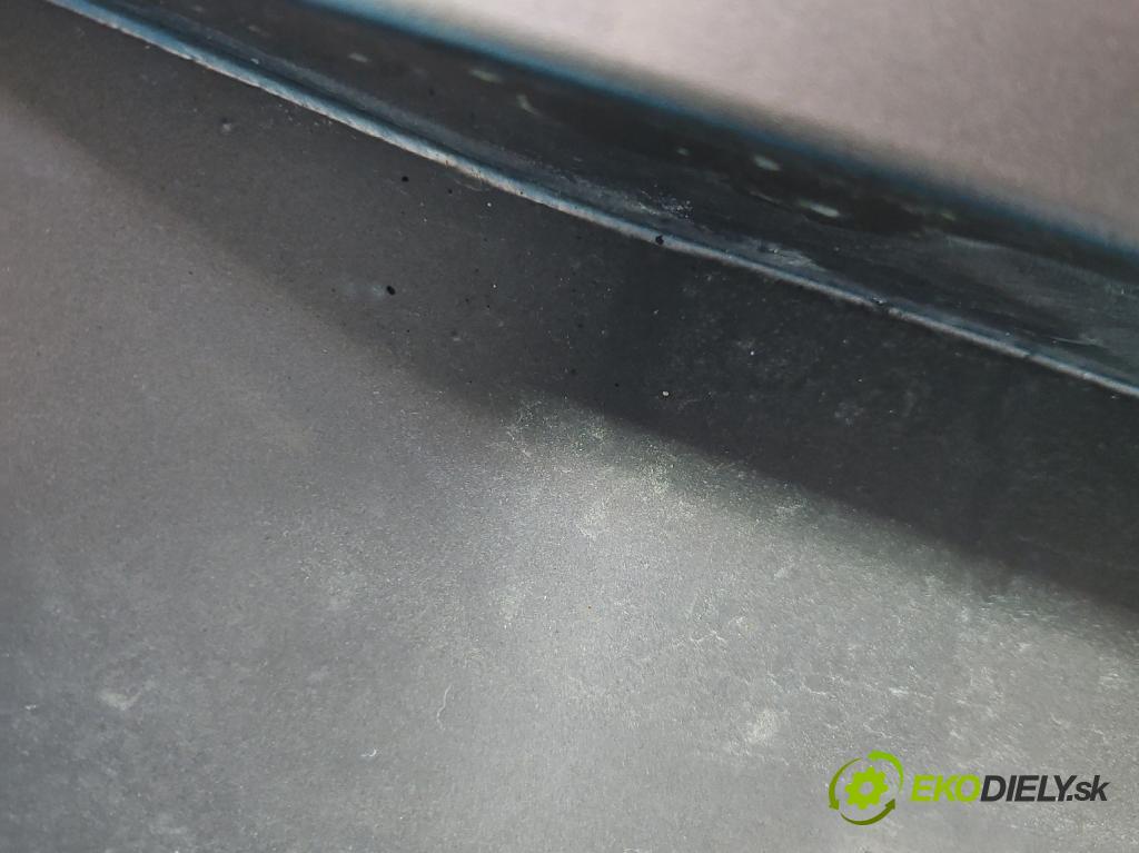 Peugeot 208 I 2012-2019 1.6 hdi 92 HP manual 68 kW 1560 cm3 5- zadna kufor  (Kapota zadná (kufor))