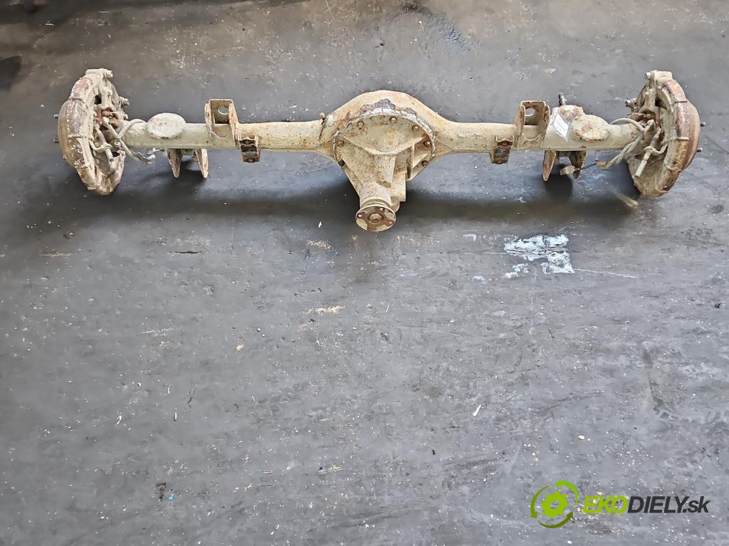 Hyundai H1 II 2007-2023 2.5 crdi 170 HP manual 125 kW 2497 cm3 5- Most: zadní: