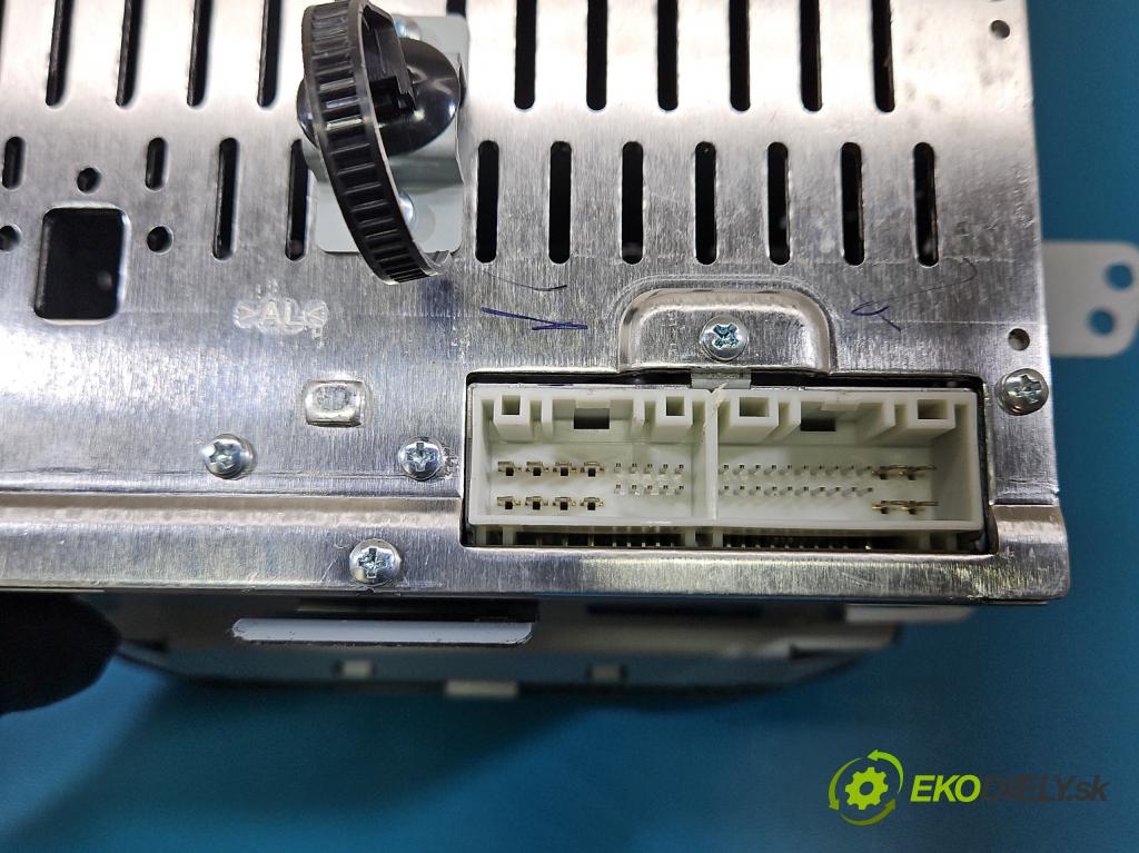 Hyundai i20 II 2014 -2020 1.2 16V 84KM manual 62 kW 1248 cm3 5- Radio originál 96170-C8050