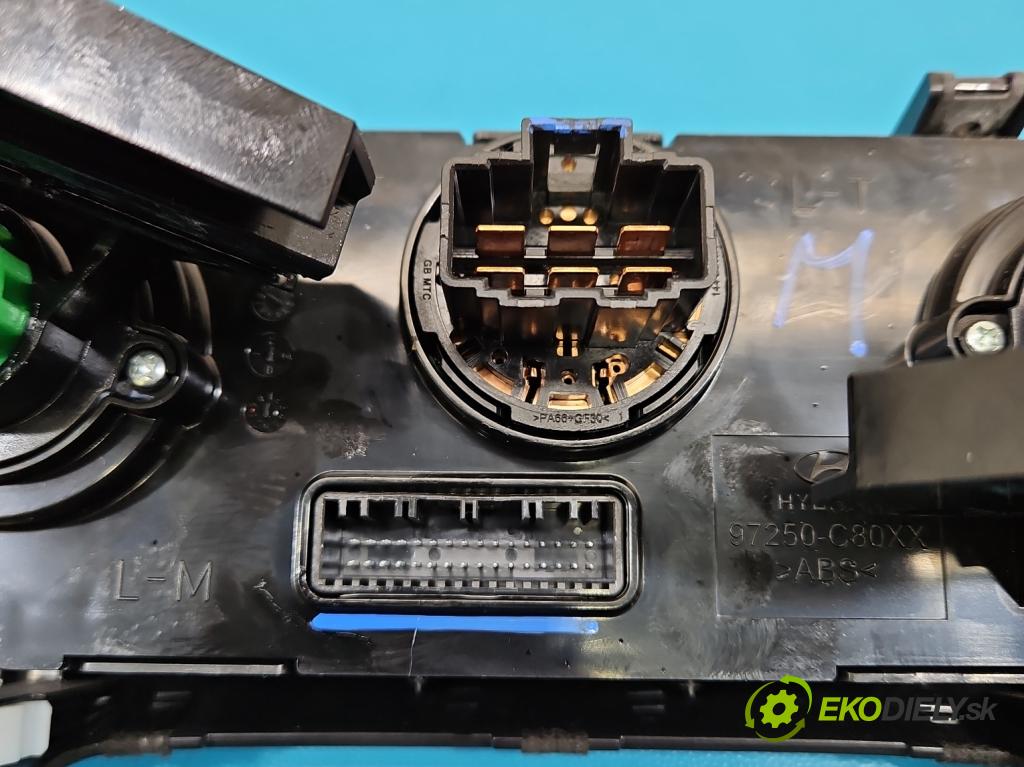 Hyundai i20 II 2014 -2020 1.2 16V 84KM manual 62 kW 1248 cm3 5- palubní deska panel topení 97250-C8110