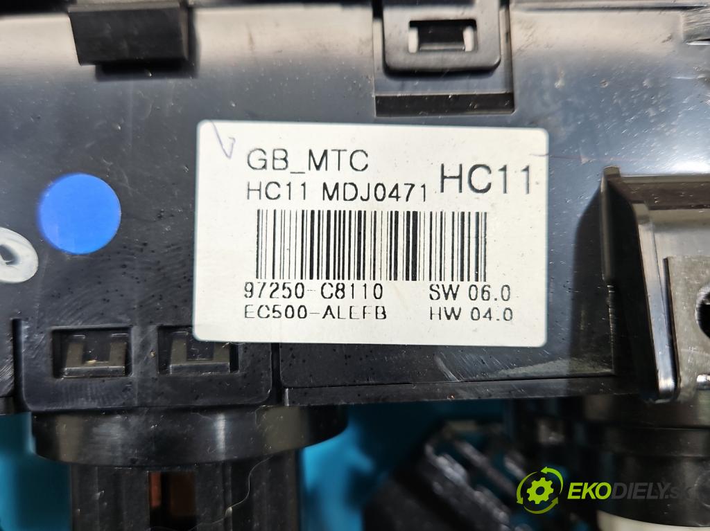 Hyundai i20 II 2014 -2020 1.2 16V 84KM manual 62 kW 1248 cm3 5- palubní deska panel topení 97250-C8110