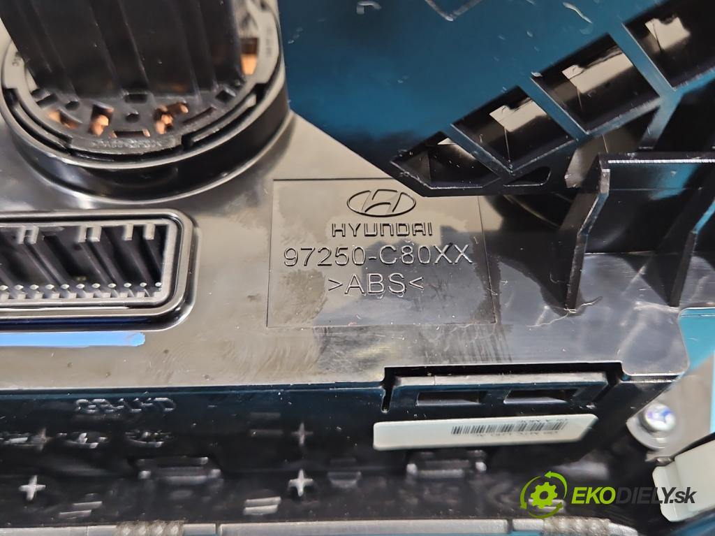 Hyundai i20 II 2014 -2020 1.2 16V 84KM manual 62 kW 1248 cm3 5- palubní deska panel topení 97250-C8110