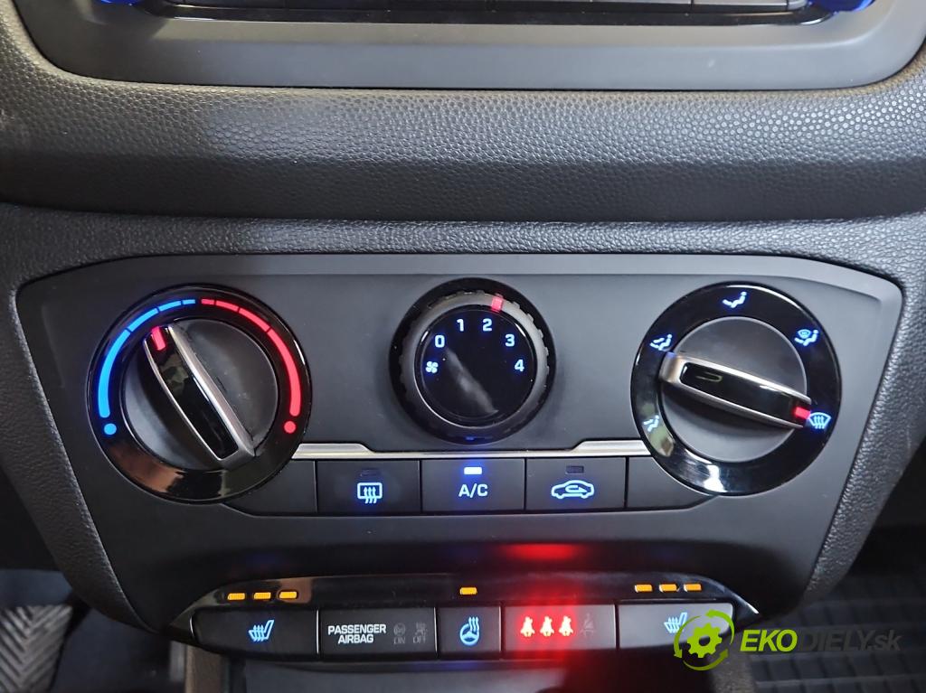 Hyundai i20 II 2014 -2020 1.2 16V 84KM manual 62 kW 1248 cm3 5- palubní deska panel topení 97250-C8110