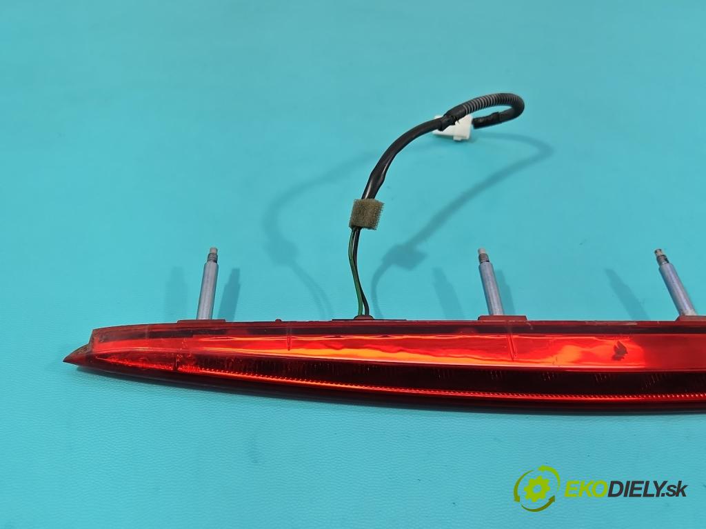 Hyundai I30 II 2012-2016 1.4 16V 100 HP manual 73.2 kW 1396 cm3 5- světlo: stop: 92700-A5000