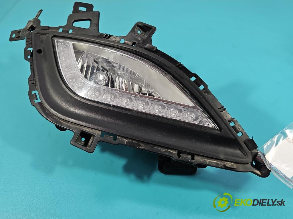 Hyundai I30 II 2012-2016 1.4 16V 100 HP manual 73.2 kW 1396 cm3 5- Halogen pravý 92202-A61 (Kľučka dverí ostatné)