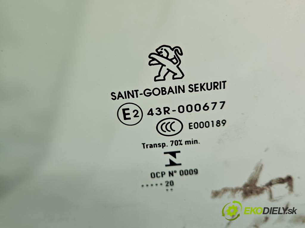 Peugeot 508 II 2018- 1.6 16V 181KM automatic 133 kW 1598 cm3 5- sklo dvere predné ľavé