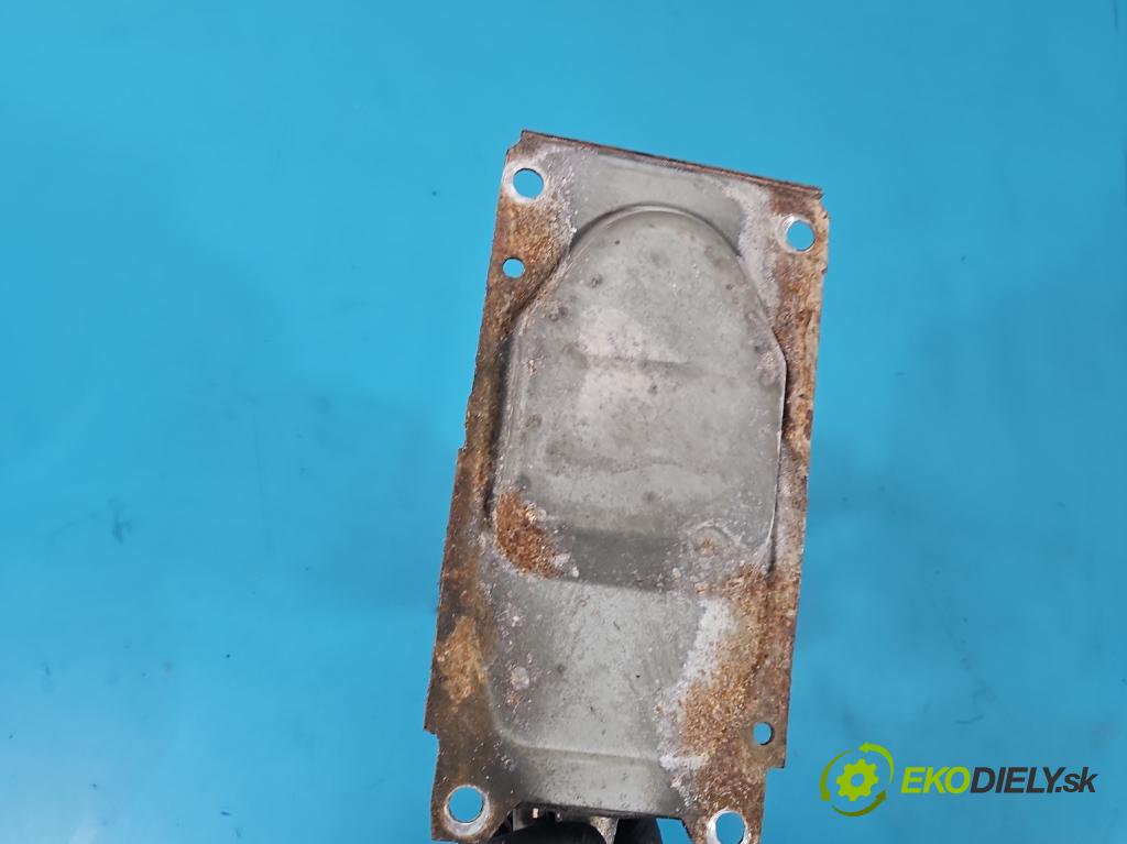 Vw Polo III 6N 1994-2001 1.4 16V 75 hp manual 55 kW 1390 cm3 5- kulisa změny stupňová  (Řadicí páka (kulisa) )