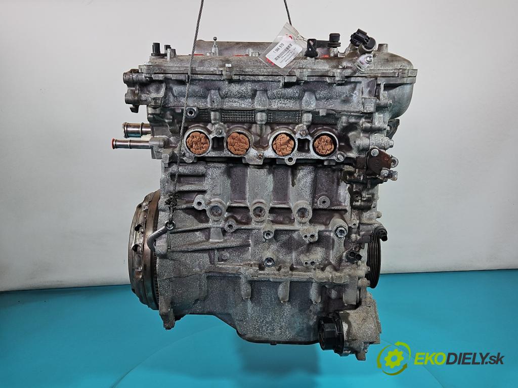 Toyota Corolla E16/E18  2013-2019 1.6 16V 132  HP manual 97 kW 1598 cm3 4- motor benzín: 1ZR