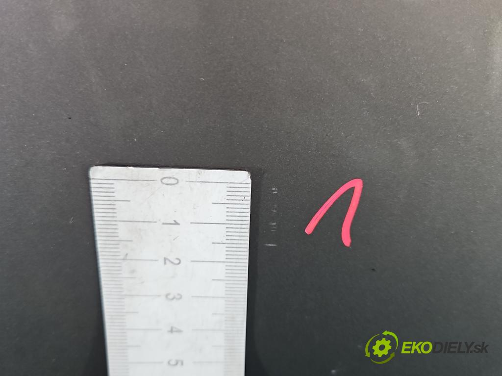 Peugeot 208 I 2012-2019 1.6 hdi 92 HP manual 68 kW 1560 cm3 5- dvere predné pravé (Kľučka dverí ostatné)