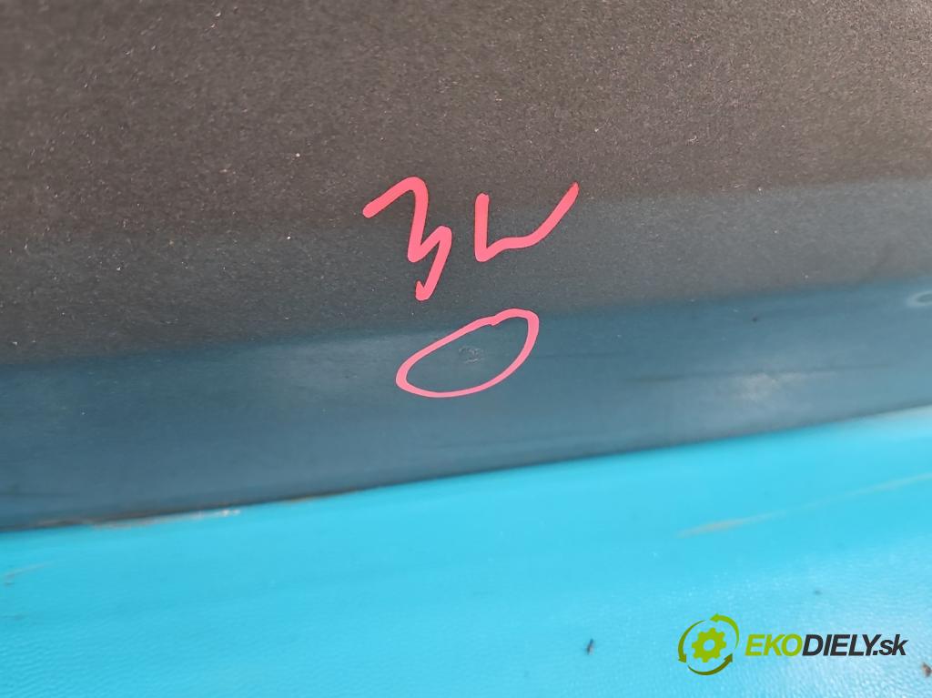 Peugeot 208 I 2012-2019 1.6 hdi 92 hp manual 68 kW 1560 cm3 5- dveře zadní pravé  (Klika dveří ostatní)